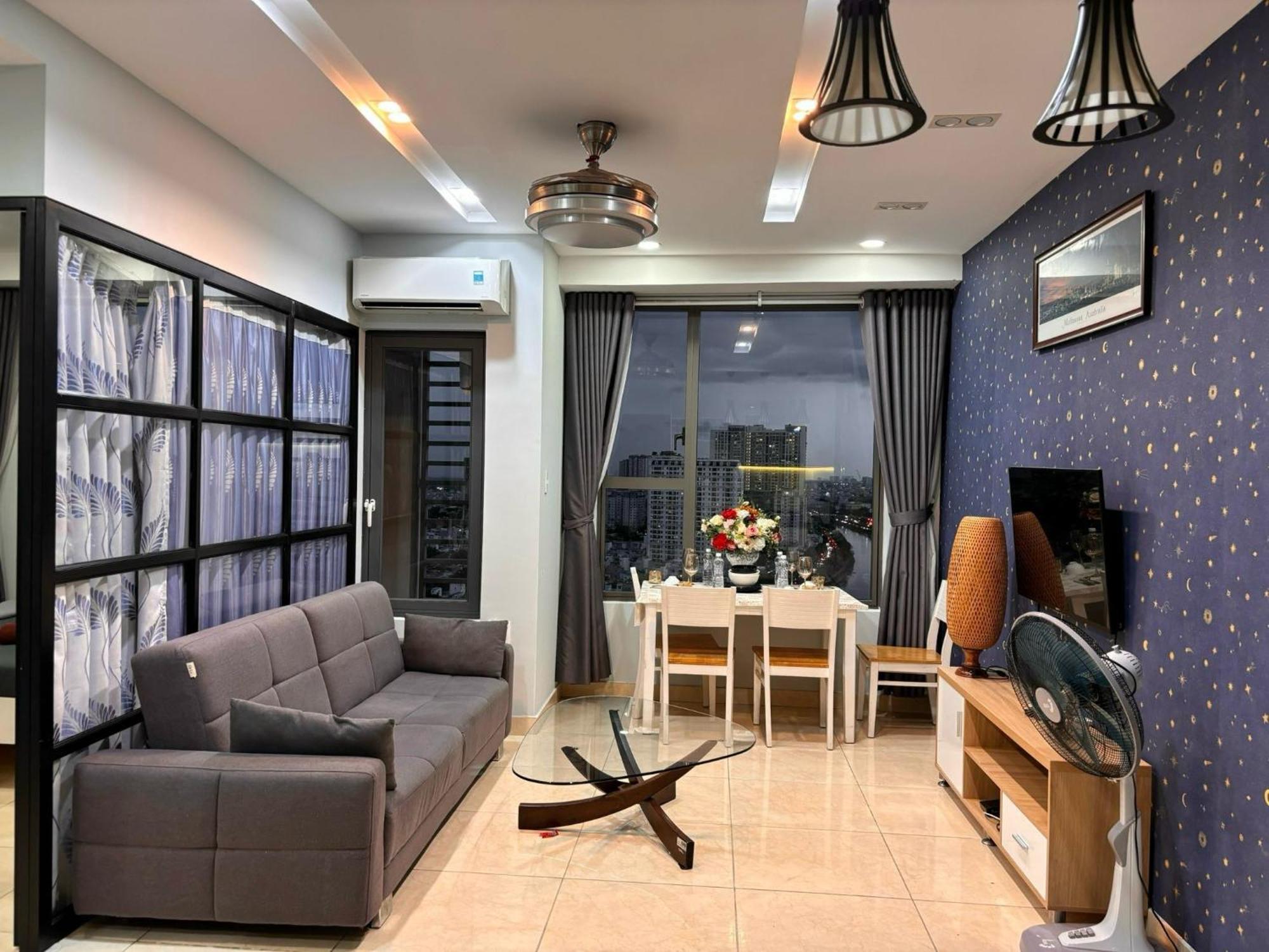Saigon Home Apartment - Infinity Pool * TP. Hồ Chí Minh
